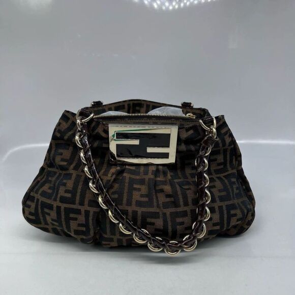 Fendi Women Pre-Loved Bag Very Good Condition - Picture 1 of 9